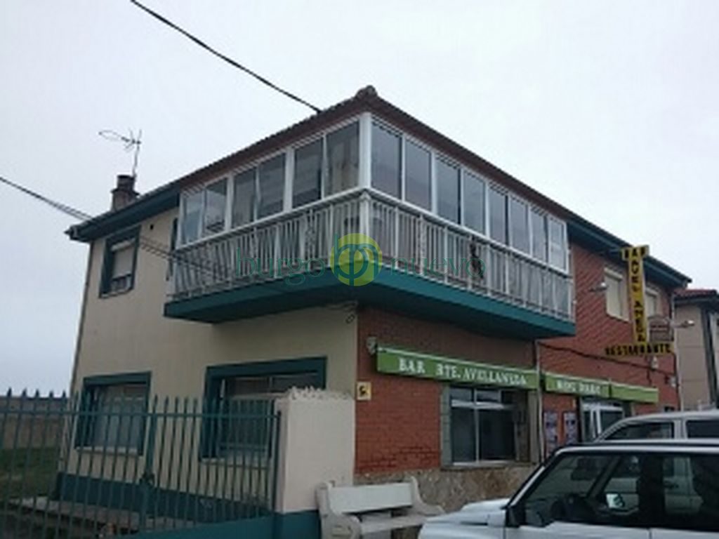 EDIFICIO COMPUESTO DE PISO DE 135 m², LOCAL DE LA MISMA SUPERFICIE CON FINCA DE 1.000 m² EN VENTA EN PUENTE VILLARENTE