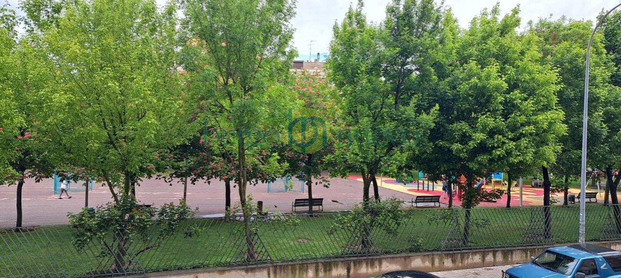 ESTUPENDA VIVIENDA JUNTO AL CORTE INGLES, CON VISTAS AL PARQUE DEL TREN - Foto 18