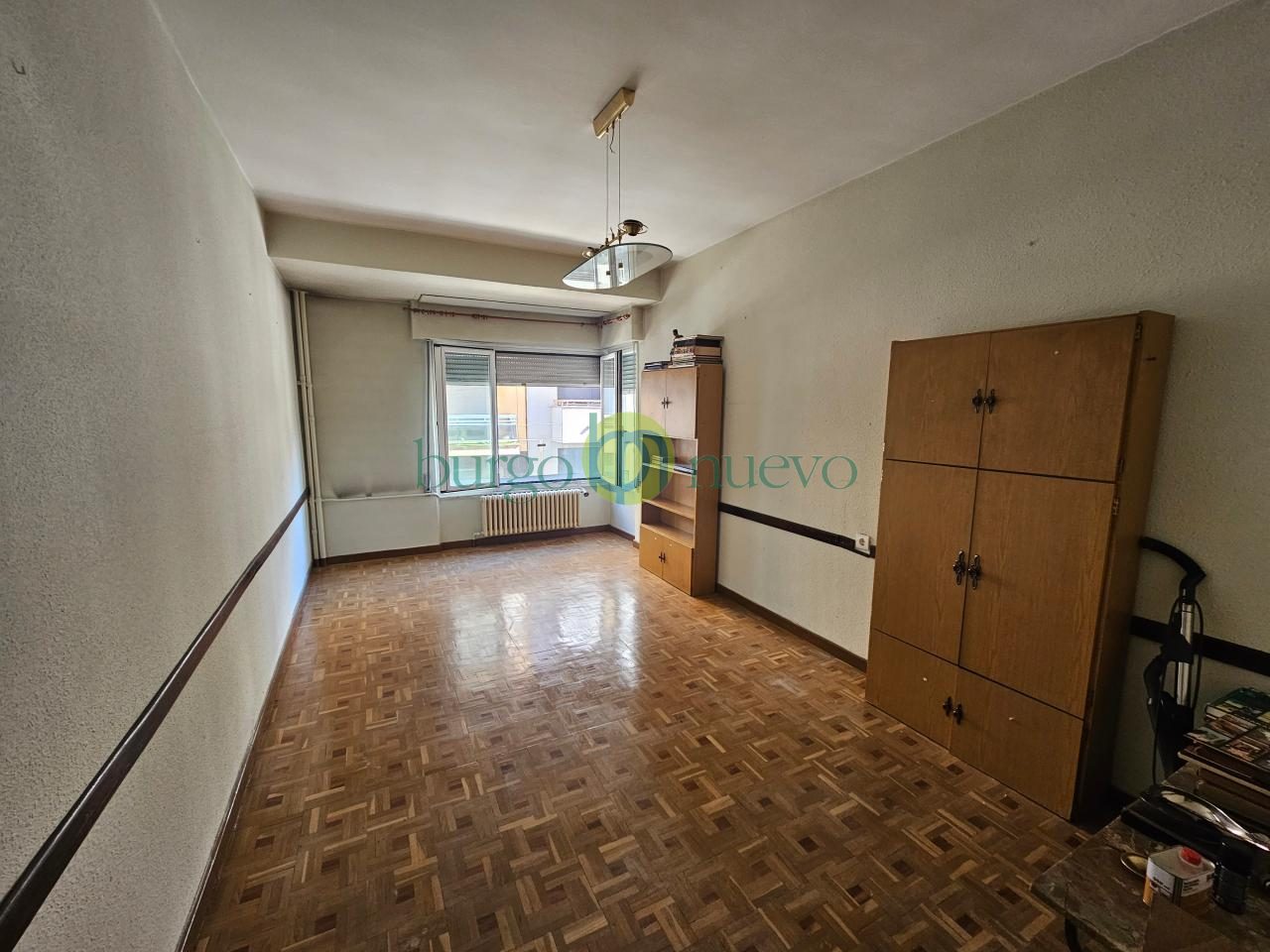 VIVIENDA EN PLENO CENTRO DE LEON, CON TERRAZA EXTERIOR!! - Foto 2