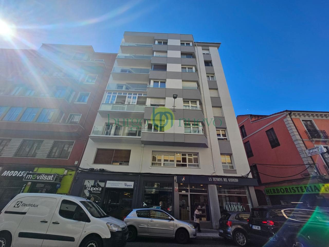 VIVIENDA EN PLENO CENTRO DE LEON, CON TERRAZA EXTERIOR!! - Foto 46
