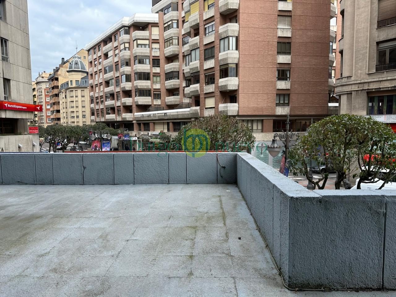 OFICINA ACONDICIONADA