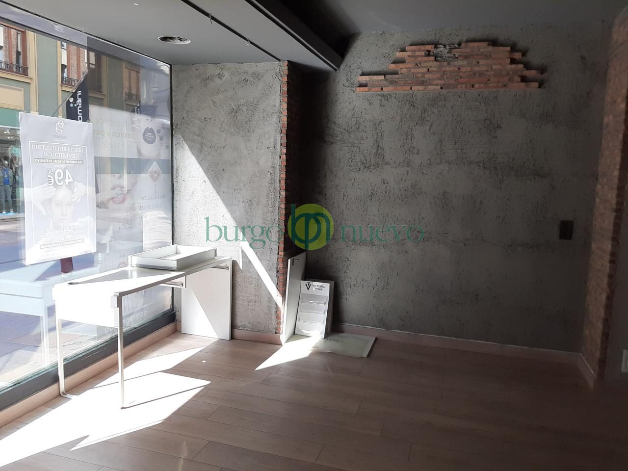 LOCAL ACONDICIONADO EN BURGO NUEVO - Foto 3