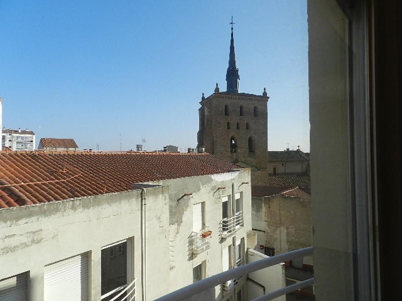 VENTA DE PISO EN BENAVENTE