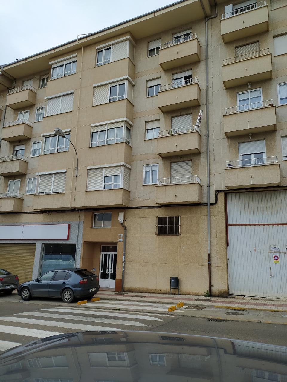 VENTA DE PISO EN BENAVENTE