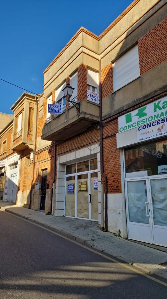 VENTA DE EDIFICIO EN BENAVENTE