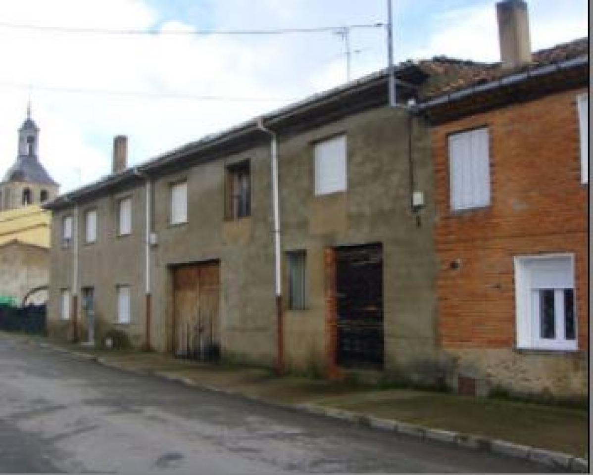 CASA EN VENTA EN LLAMAS DE LA RIBERA