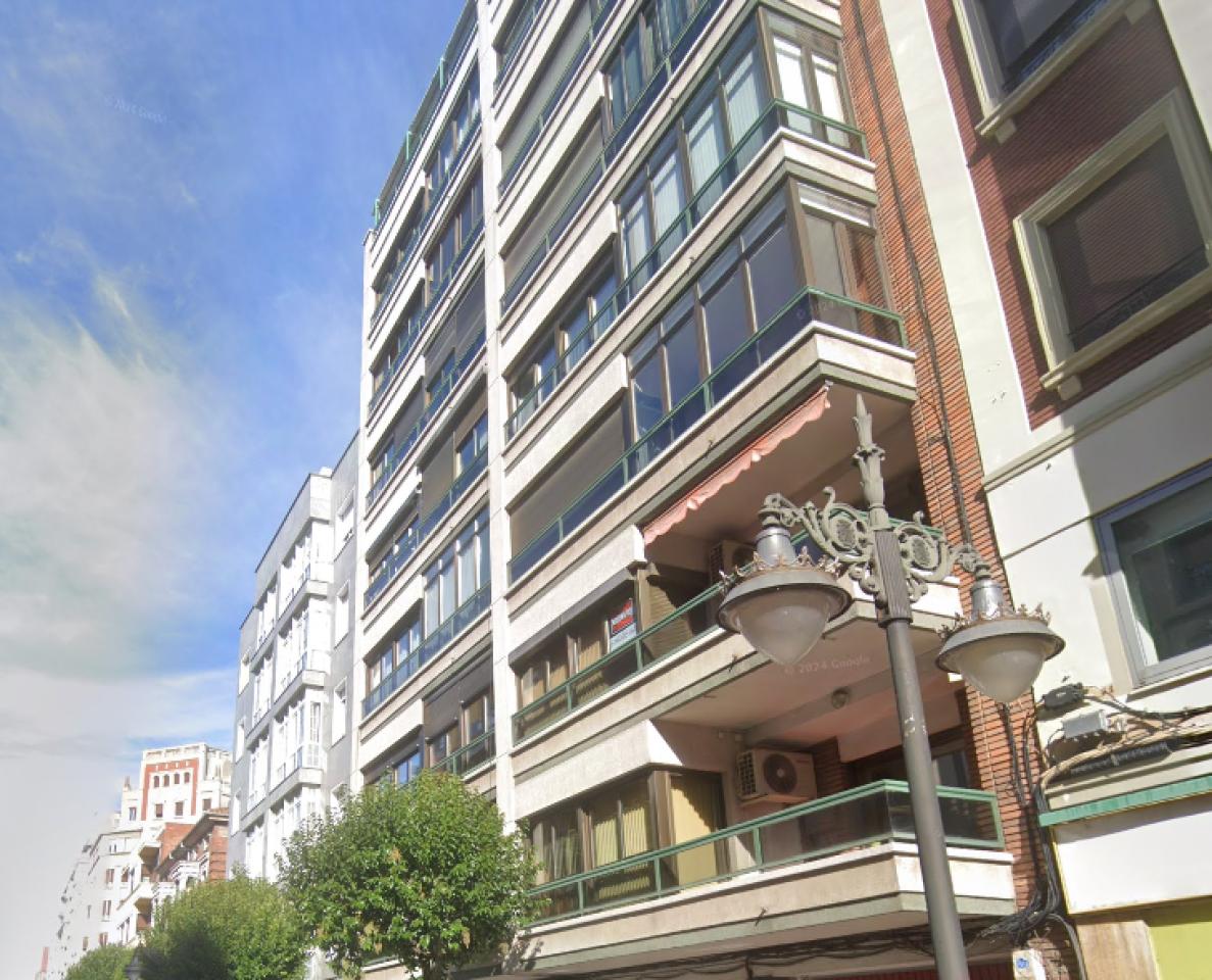 VENTA DE OFICINA EN GRAN VIA DE SAN MARCOS, LEON