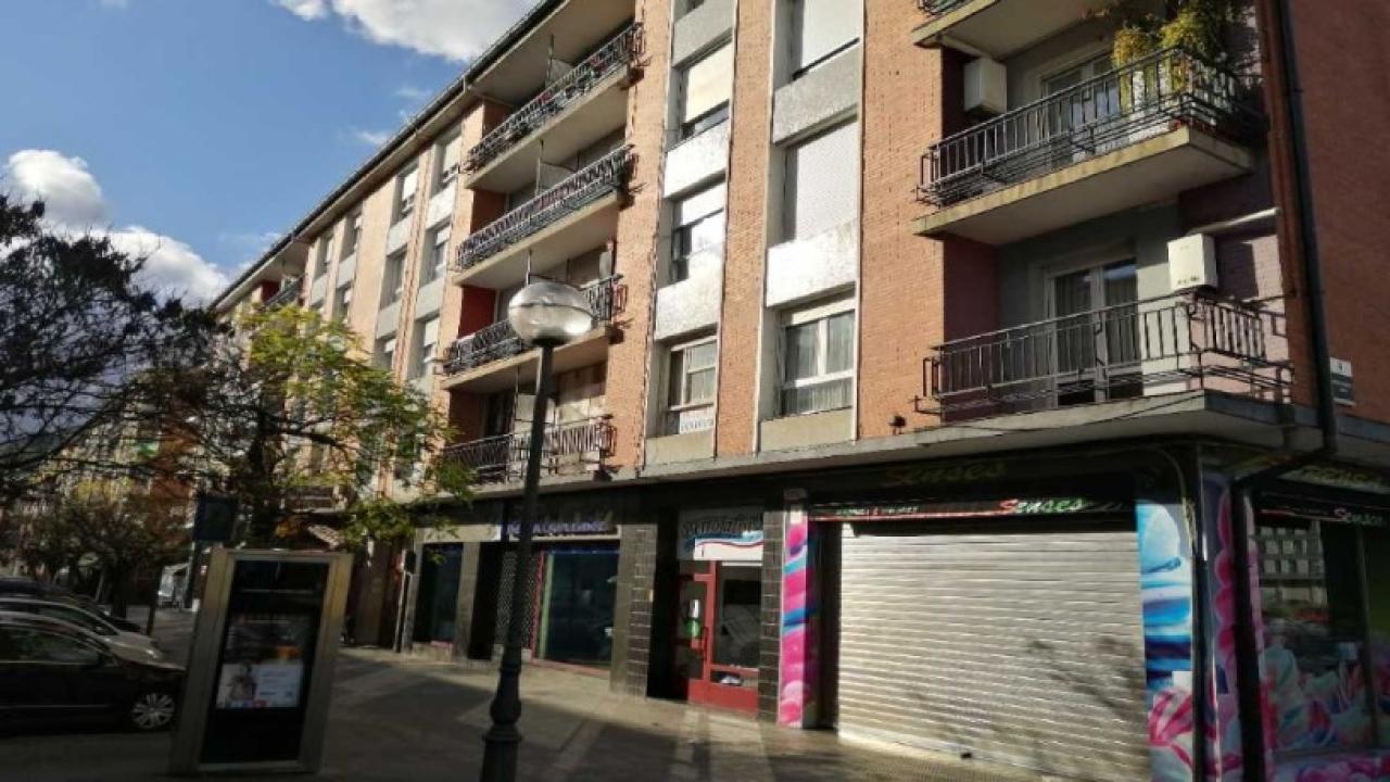 VENTA DE TRASTERO EN AMOREBIETA-ETXANO, BILBAO