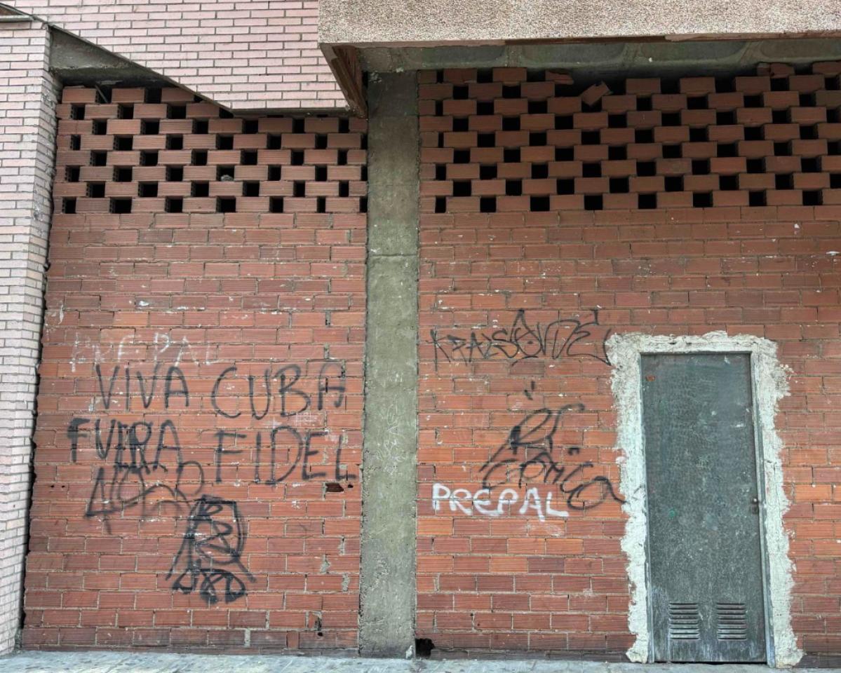 VENTA DE LOCAL EN LA CHANTRIA, LEON