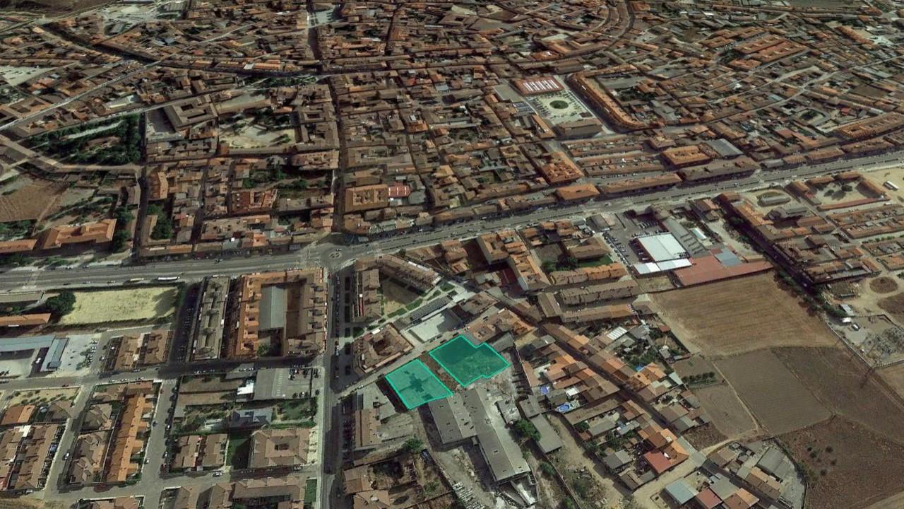 VENTA DE SOLAR EN TORO