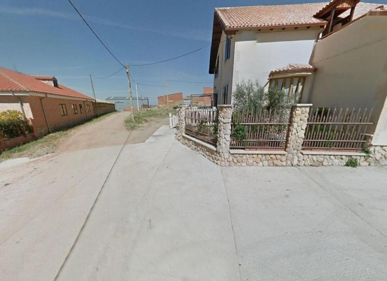 VENTA DE SOLAR EN BELVER DE LOS MONTES