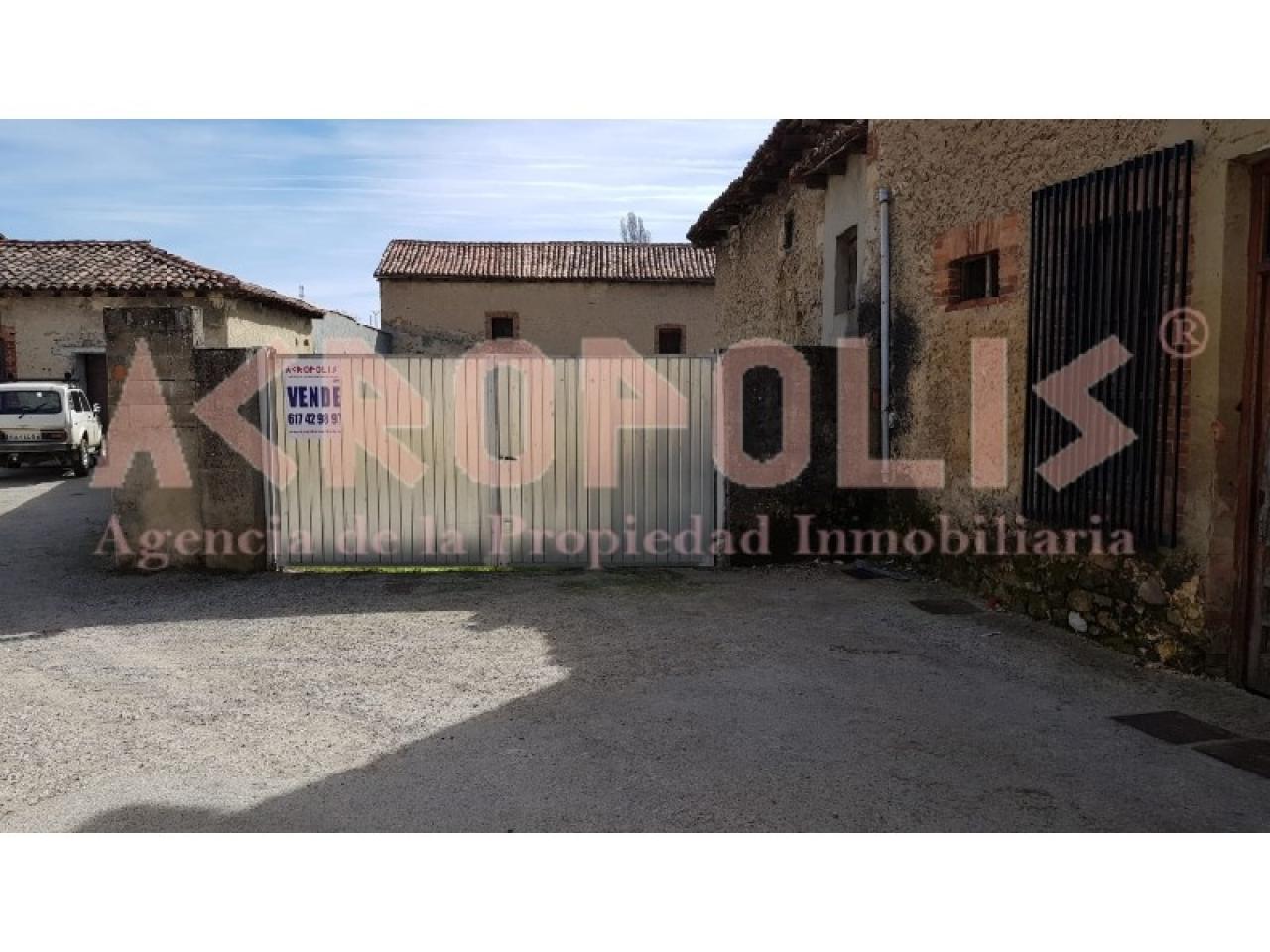 VENTA DE SUELO EN BOÑAR, LEON