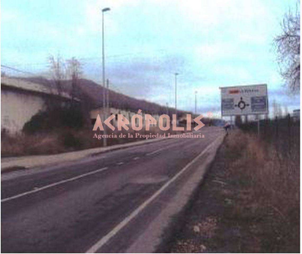 VENTA DE SOLAR EN ROBLA (LA)