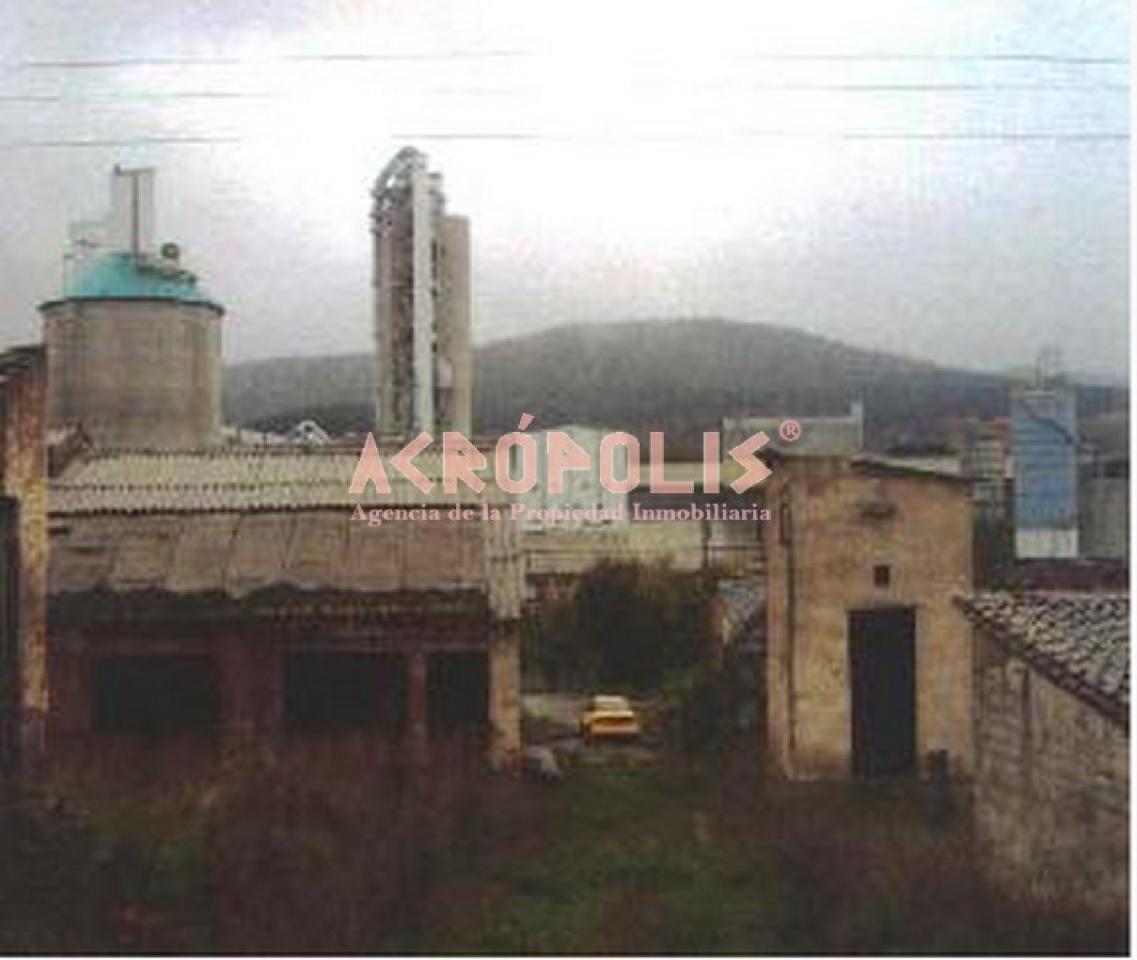 VENTA DE SOLAR EN ROBLA (LA)