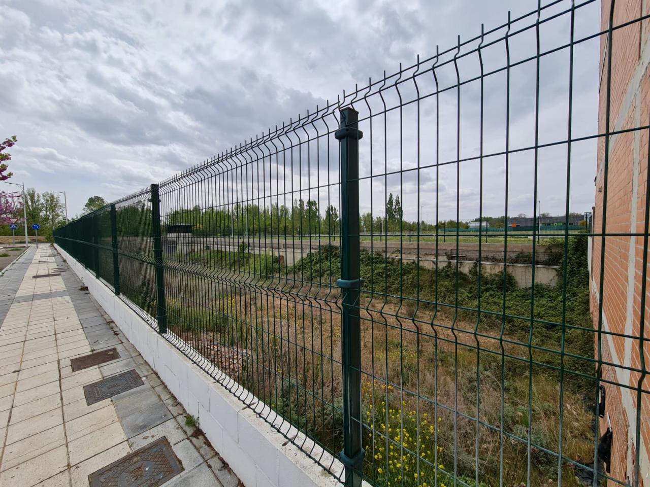 VENTA DE VARIOS SUELOS URBANOS EN LA LASTRA, LEON