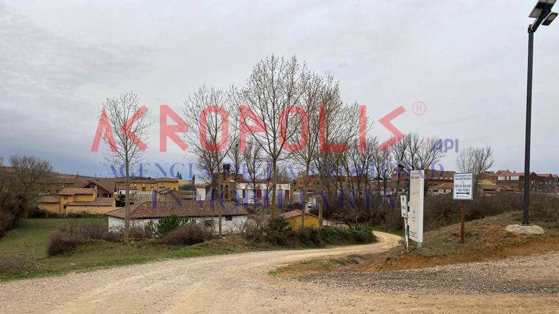 OBRA PARADA EN VENTA EN DE LA UA, VALDEFRESNO - Foto 3